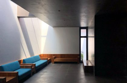 Red Vessel | ROOMOOR