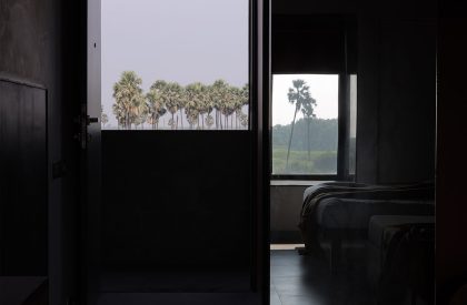 Red Vessel | ROOMOOR