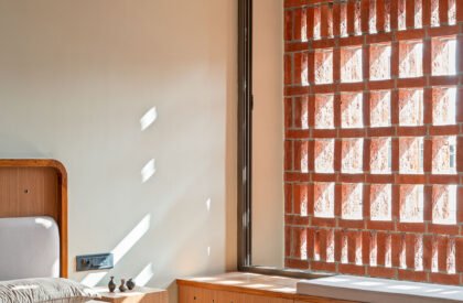 H – House | Studio Nirbaadh