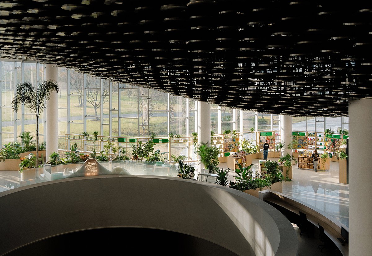 Jingle Jungle Creative Coffee | TSPACE Design