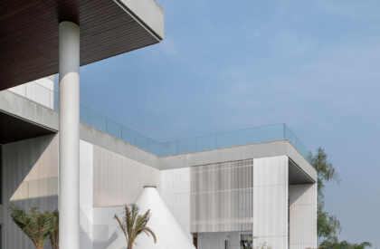 Shwet Villa | The Grid Architects