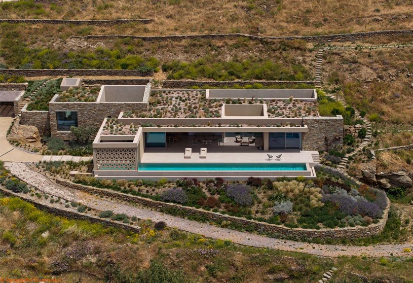 The Slot House | Katerina Valsamaki Architects