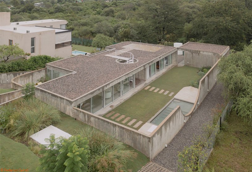 Casa Clausura | Agustín Lozada