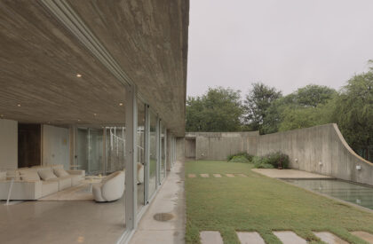 Casa Clausura | Agustín Lozada