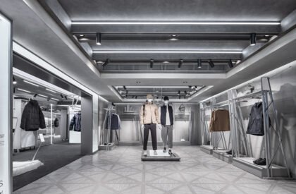 DESCENTE Flagship Store | Still Young