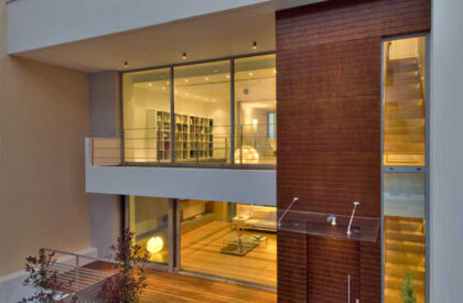 Detached House in Neo Heraklion | Katerina Valsamaki Architects