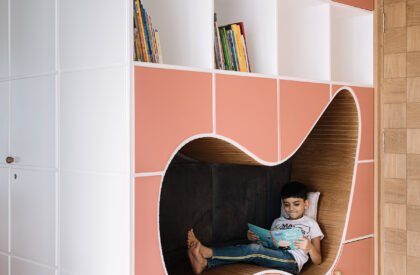 House of Curves | andblack design studio