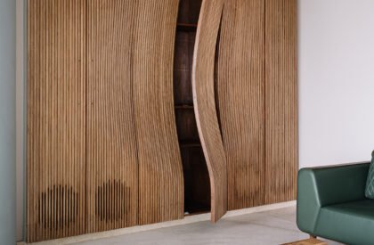 House of Curves | andblack design studio