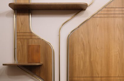 House of Curves | andblack design studio