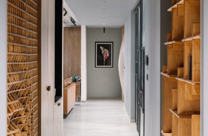 House of Curves | andblack design studio