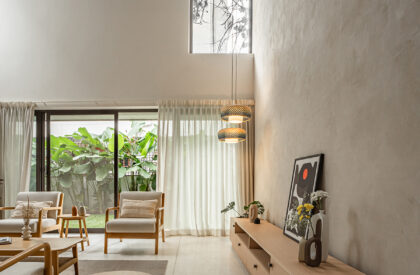 Maya Residence | Between Spaces