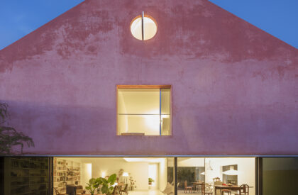 Red House | Extrastudio