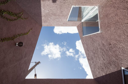 Three Courtyard House | Extrastudio