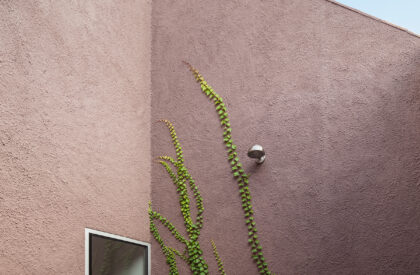 Three Courtyard House | Extrastudio