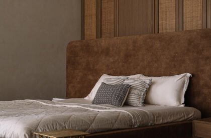 स्व bhaav | Neogenesis+Studi0261