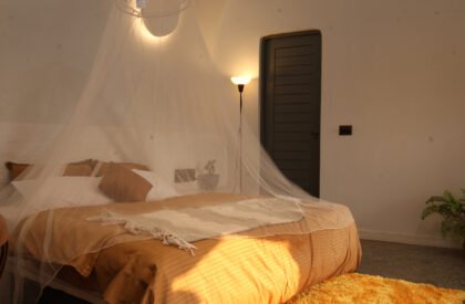 Earth’s Embrace | Raving Dots Studio