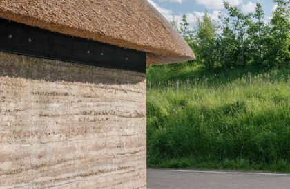 Den talamh | Fuinneamh Workshop Architects