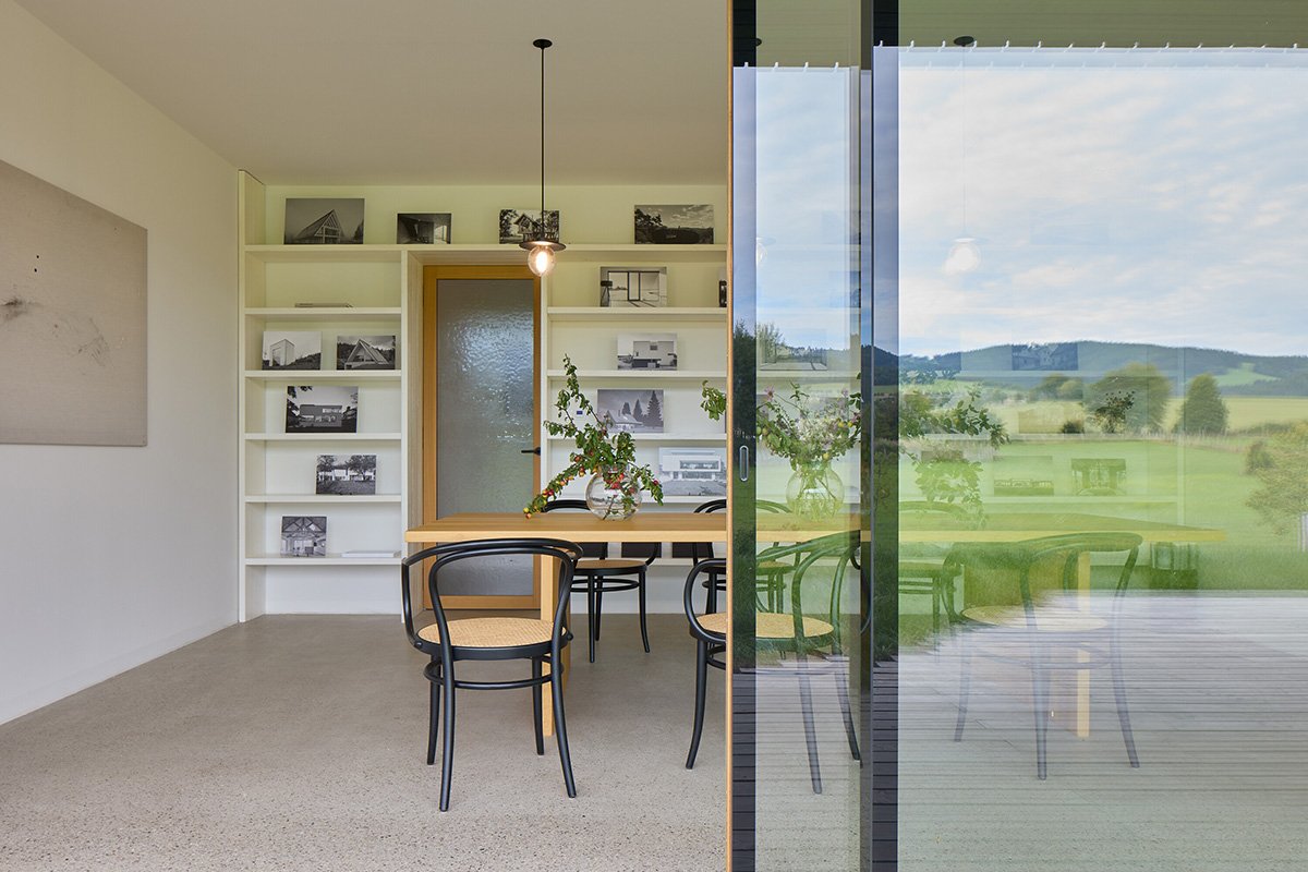 Janošík Headquarters and Showroom | Jakub Janošík