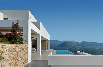 NAFPLIOBLU – Vacation House in Tolo | Katerina Valsamaki Architects