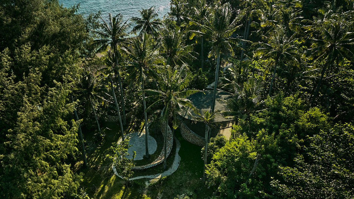 Coconut Yoga Garden | RAD+ar