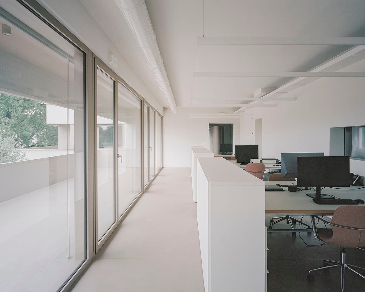 Dante Negro Headquarters | Studio Bressan