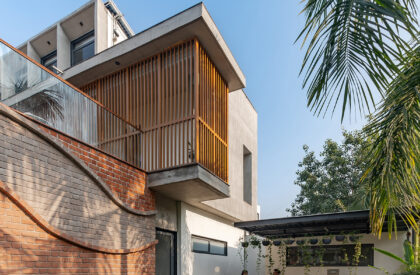 Harshaangan: A House for Gardens | Aangan Architects