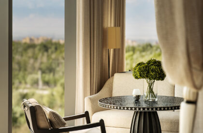 InterContinental Yining | CCD (Cheng Chung Design)