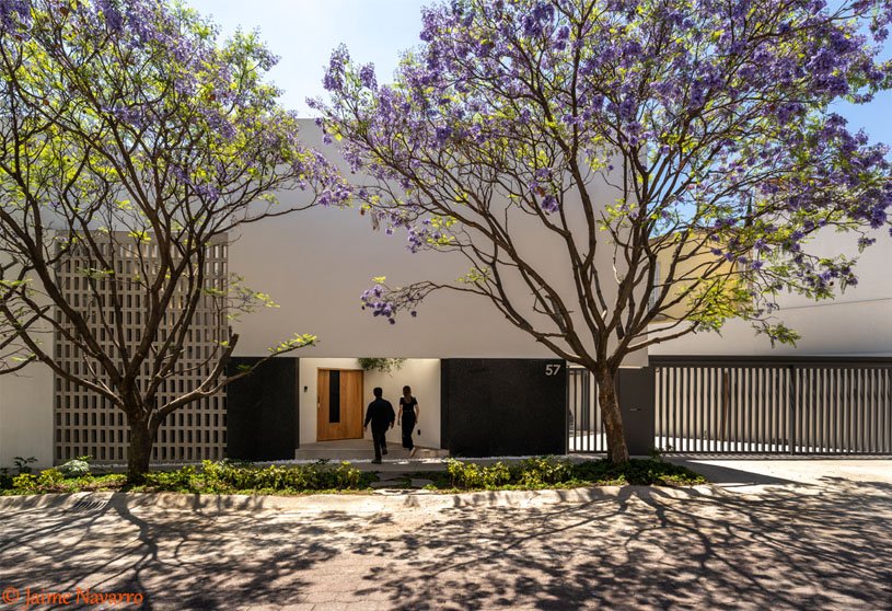 Auseva House | Graus