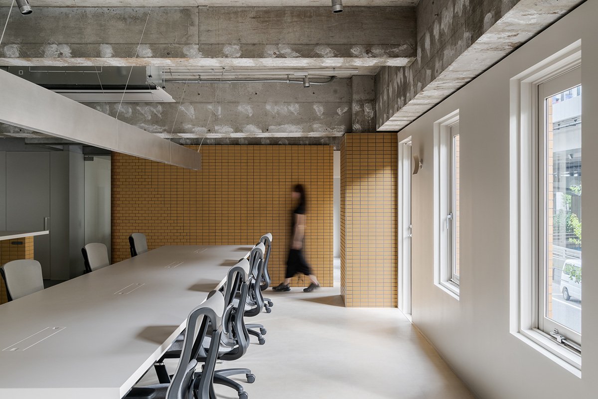 DA OSAKA Branch Office in Tokyo | Reiichi Ikeda Design