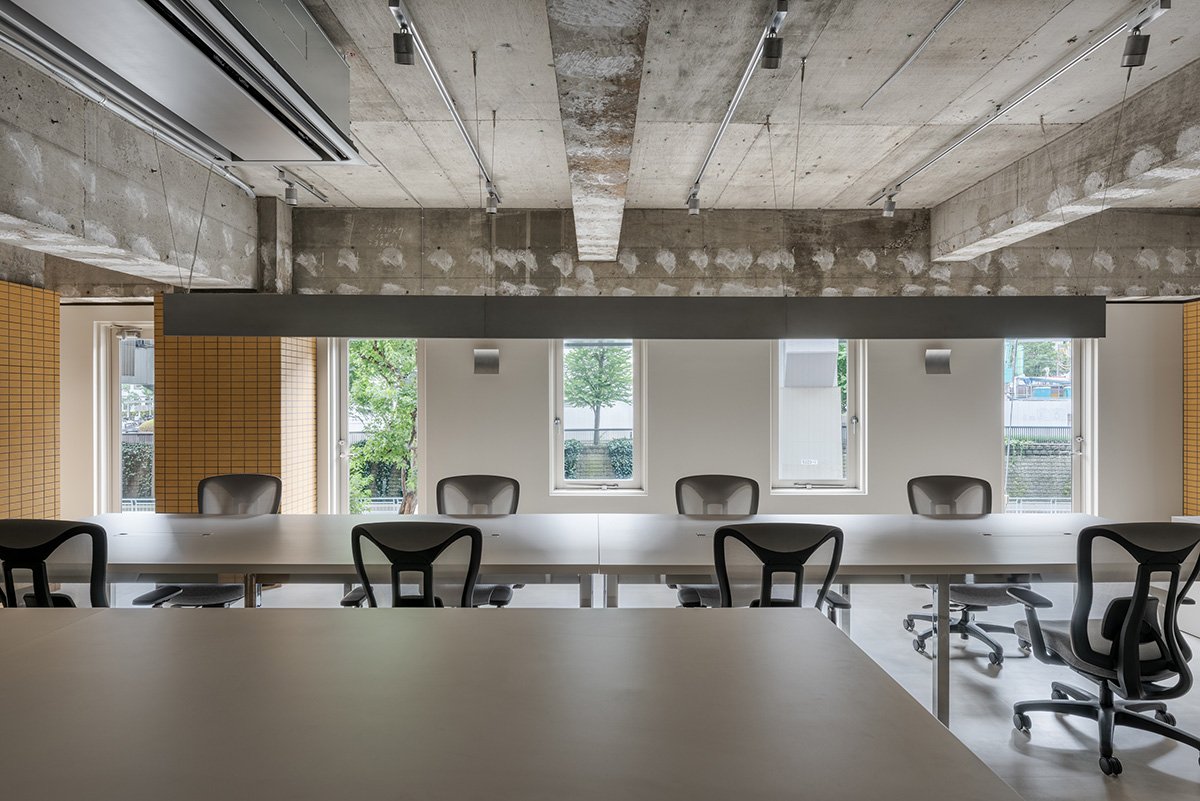 DA OSAKA Branch Office in Tokyo | Reiichi Ikeda Design