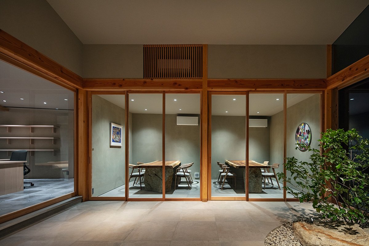 Office in Hashima | PERMANENT Co., Ltd. + Atelier Nagara Architectural Design Office