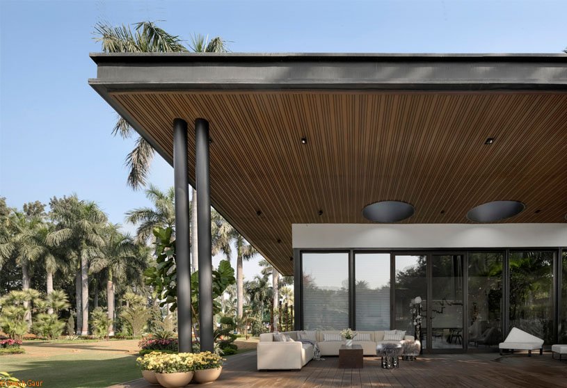 Pool House | UrbanMistrii