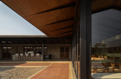 Oosari | Studio Dot Dimension