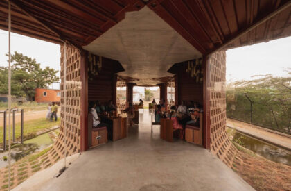 Petti Restaurant | Wallmakers