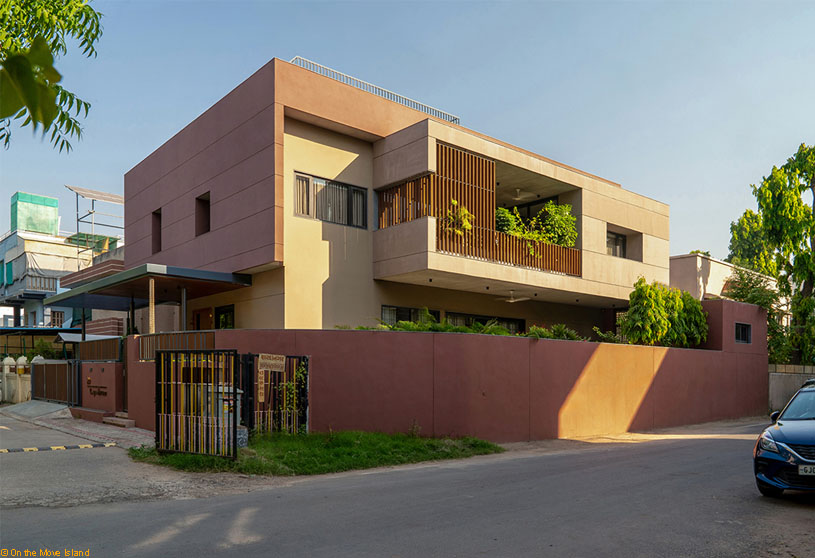 The Breeze Court House | Studio Blank Canvas