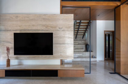 The Breeze Court House | Studio Blank Canvas