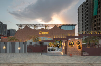 Twisted Roots | SferaBlu Architects + Naman Shah Architects