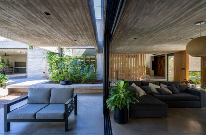 Leloir House | Besonias Almeida Arquitectos
