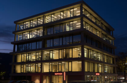 Raiffeisen Bank Colline del Ceresio | Celoria Architects sagl