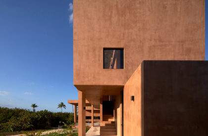 San Bruno Beach House | Reyes Ríos + Larraín