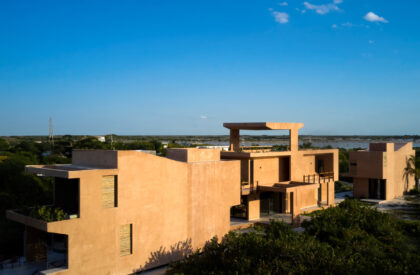 San Bruno Beach House | Reyes Ríos + Larraín