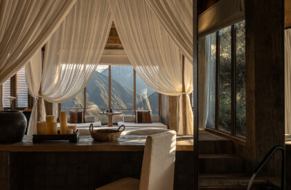 Songtsm Travel Hotel Jiuzhai | Thinking Design