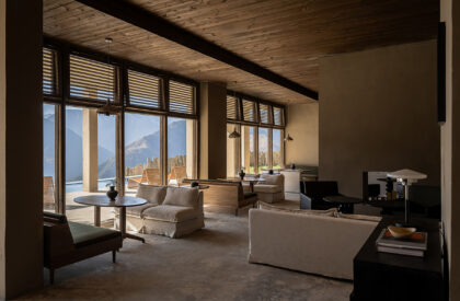 Songtsm Travel Hotel Jiuzhai | Thinking Design