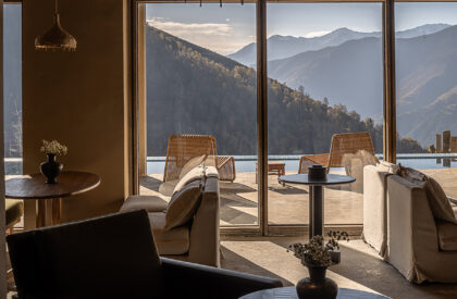 Songtsm Travel Hotel Jiuzhai | Thinking Design