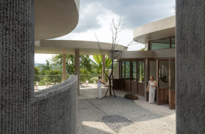 Buzzy Sunny· Feixue Pavilion | Archermit