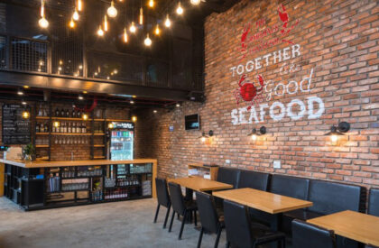 Crabsark & Crawfish Restaurant | TNT Architecture