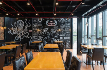 Crabsark & Crawfish Restaurant | TNT Architecture