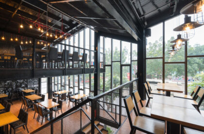 Crabsark & Crawfish Restaurant | TNT Architecture