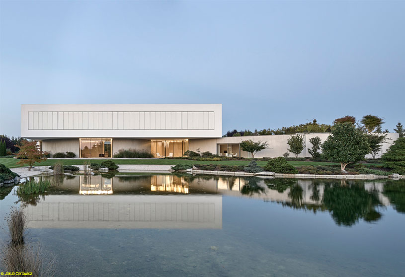From The Garden House | KWK Promes