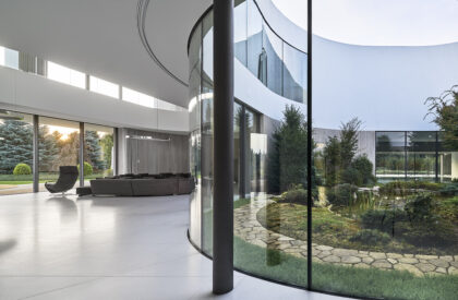 From The Garden House | KWK Promes